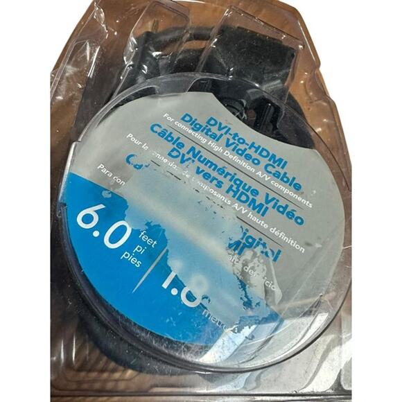 Dynex DVI-TO-HDMI Digital Video Cable (6FT / 1.8M) - Picture 2 of 3